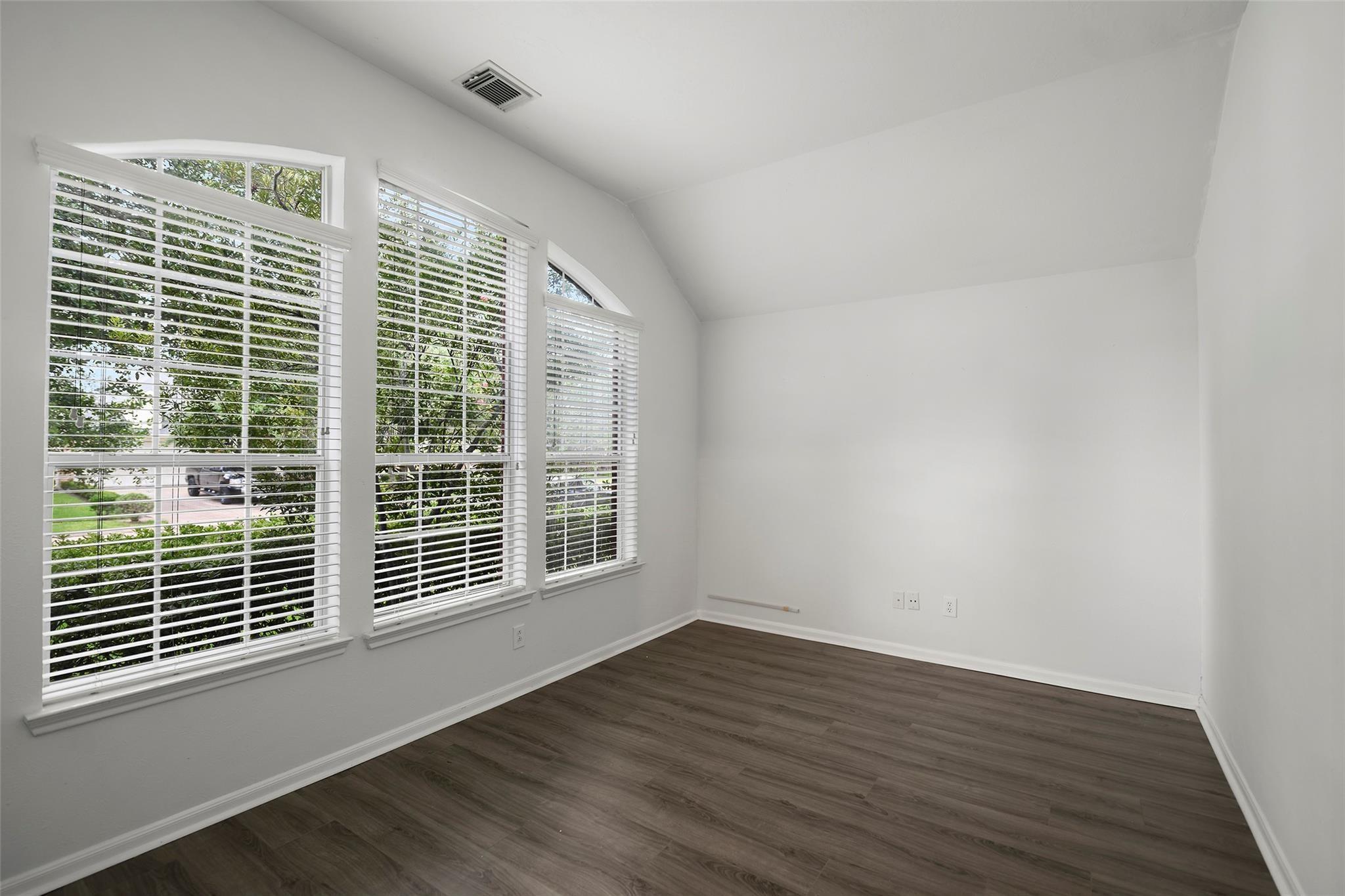 12807 Brook Arbor Court