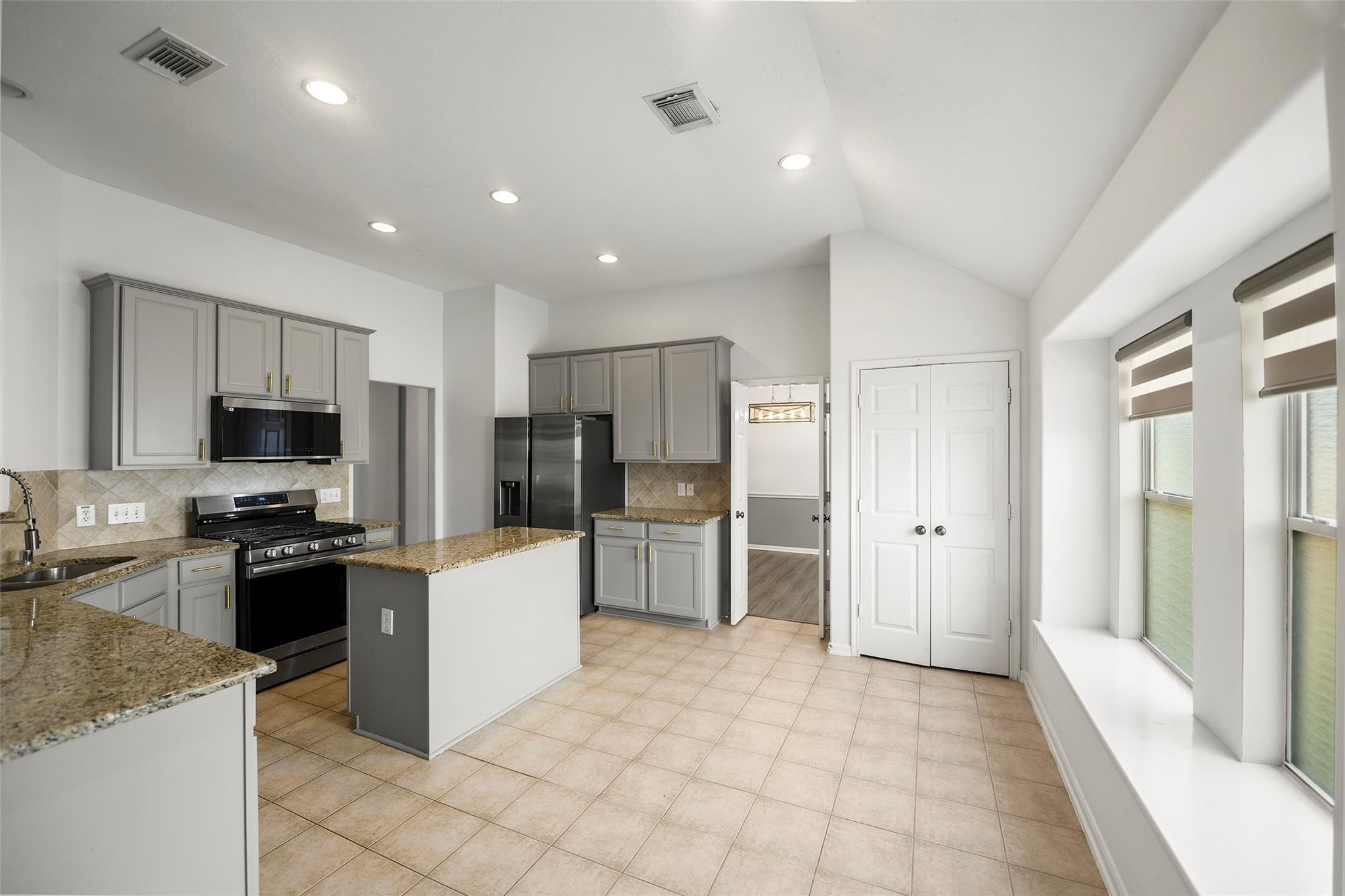 12807 Brook Arbor Court