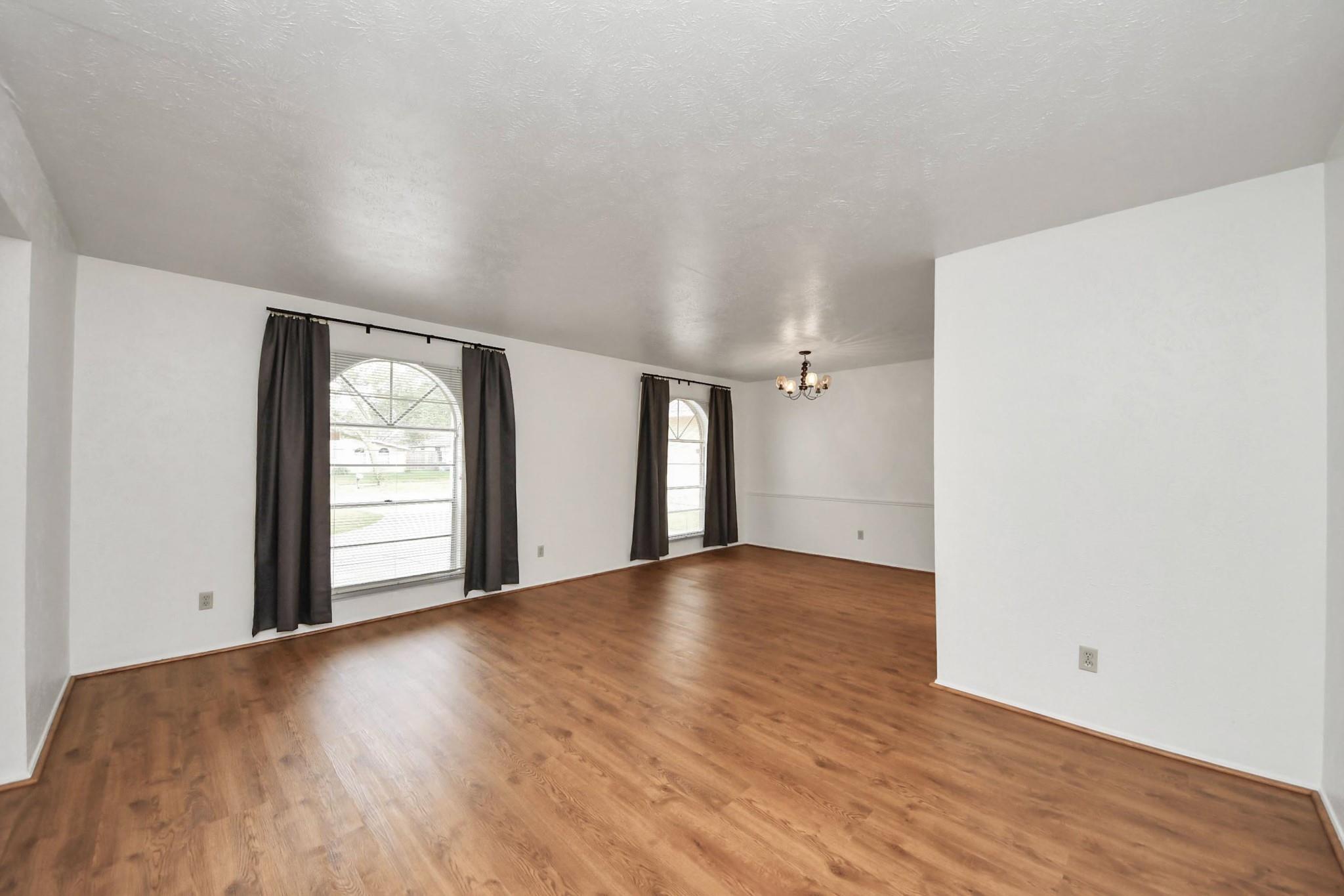 2223 Fairgreen Drive