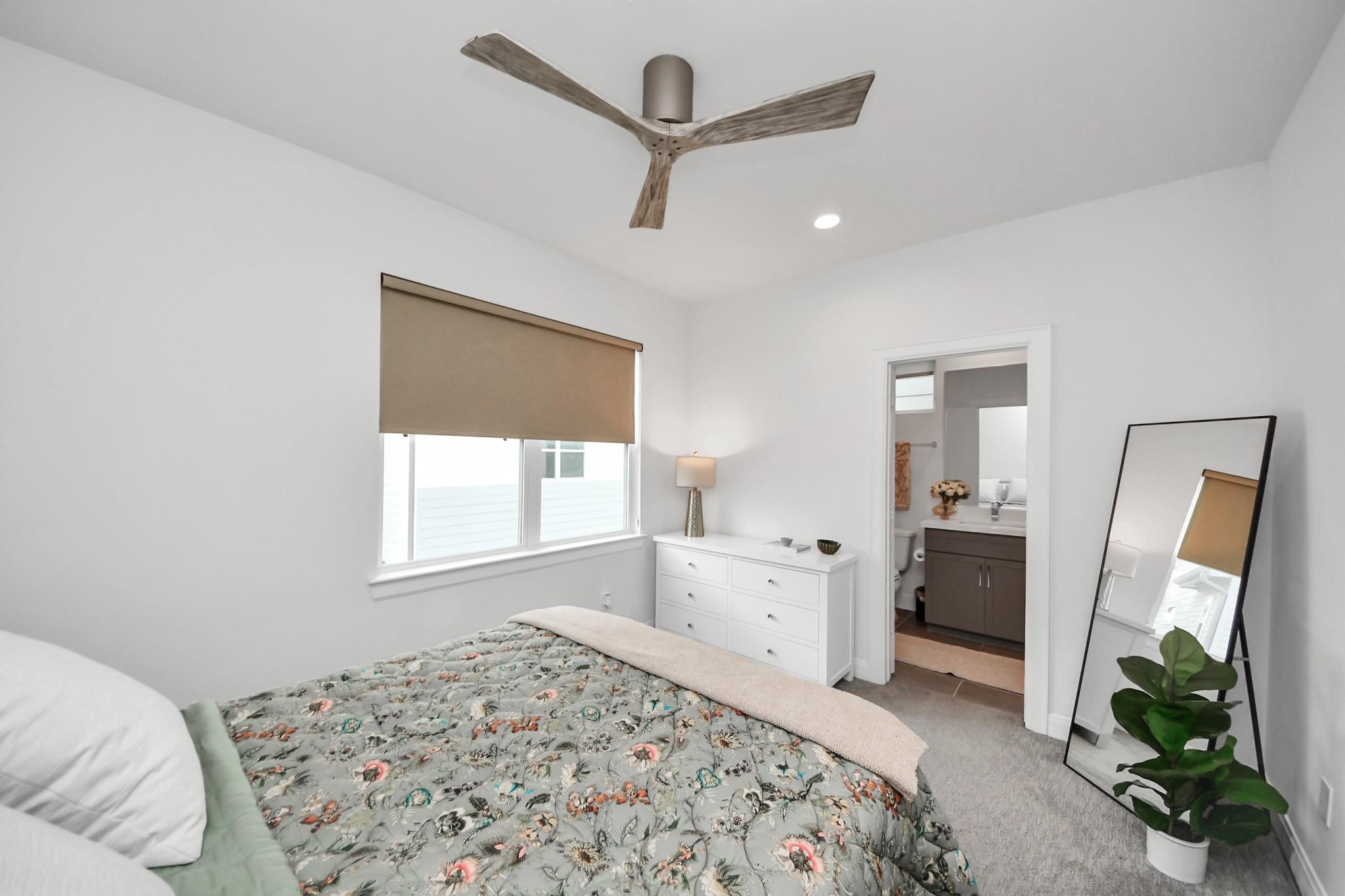 1721 Eado Point Lane