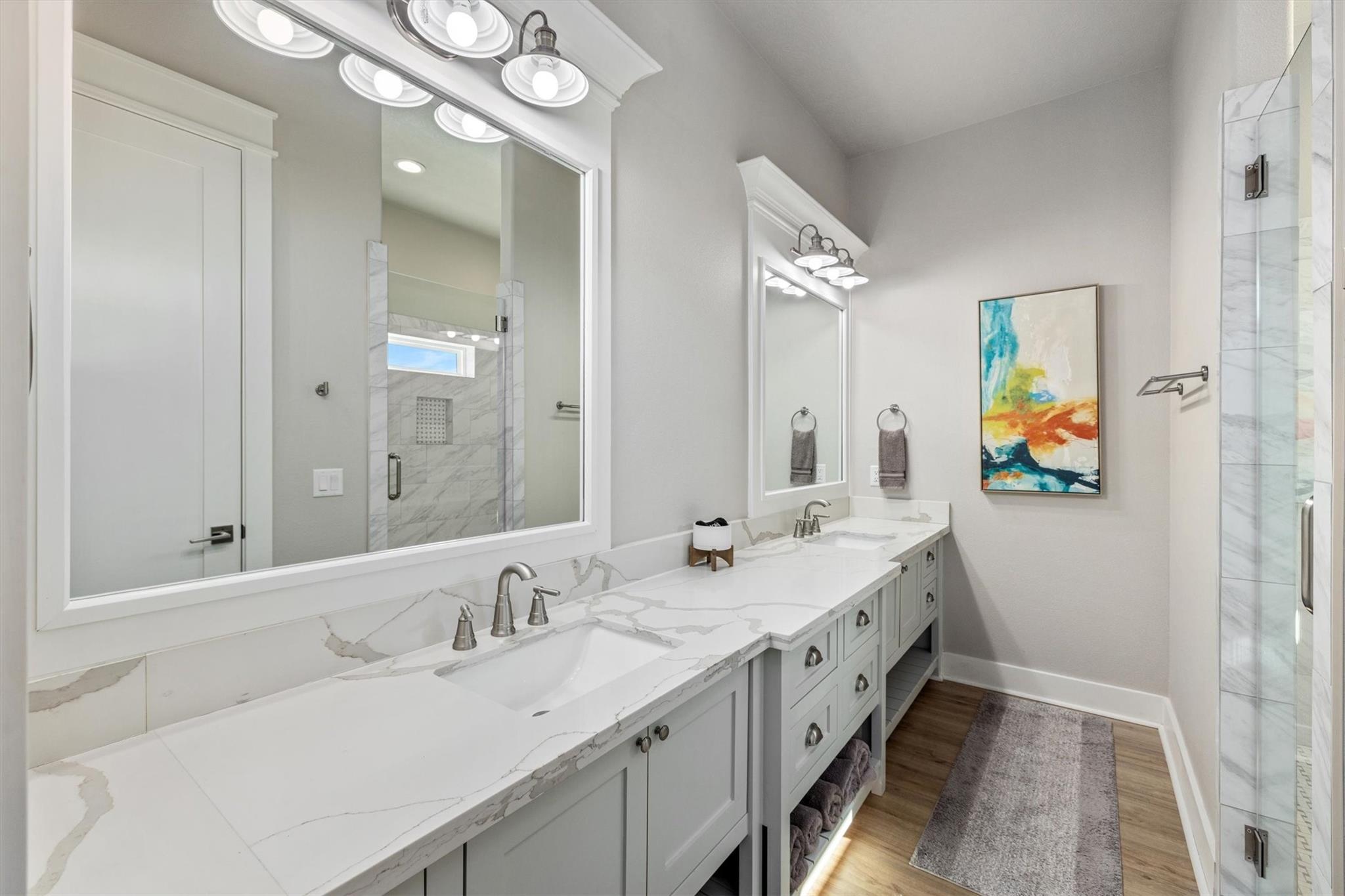 2629 Whitecap