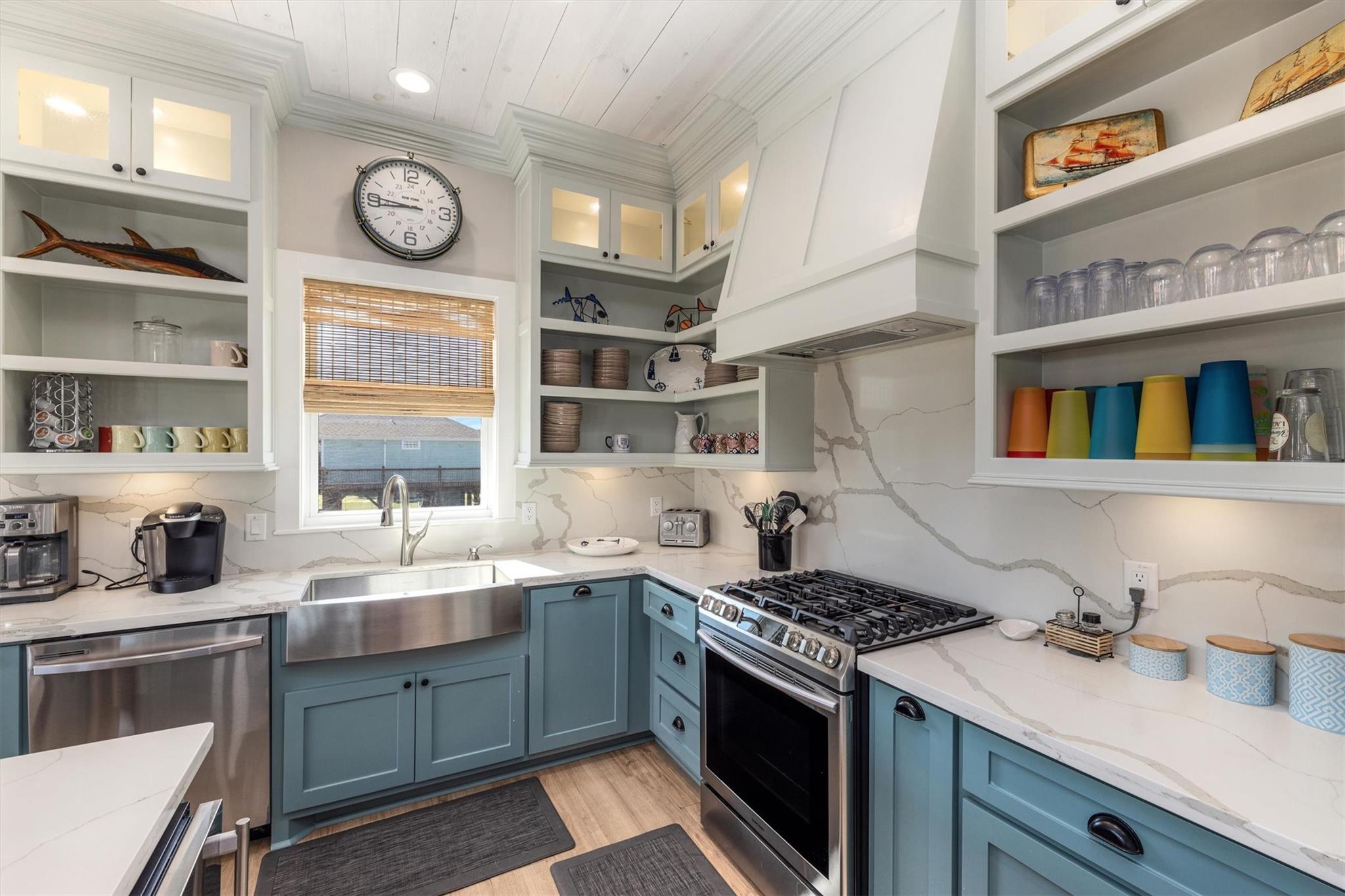 2629 Whitecap