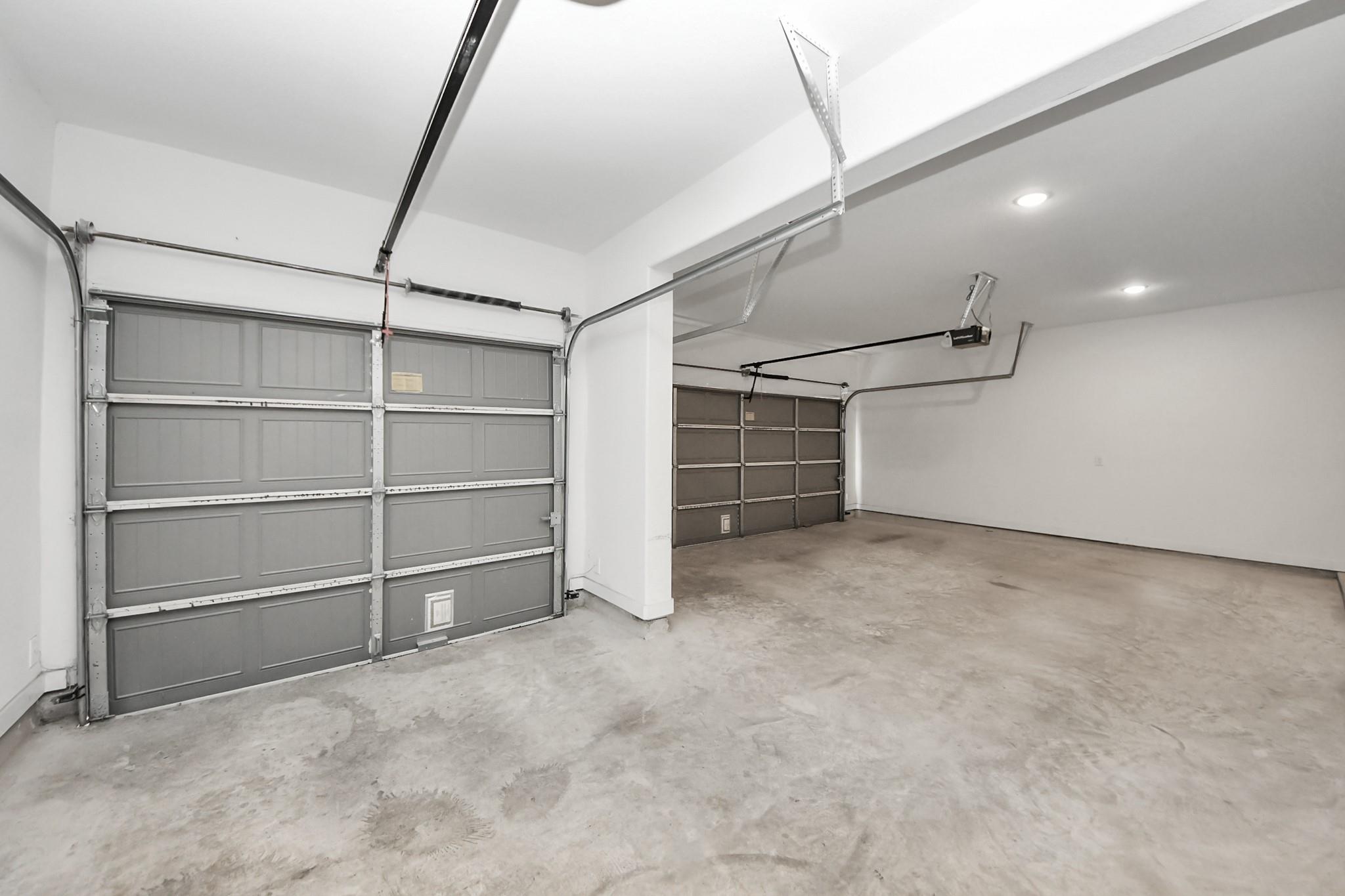8522 Catlina Manor Lane