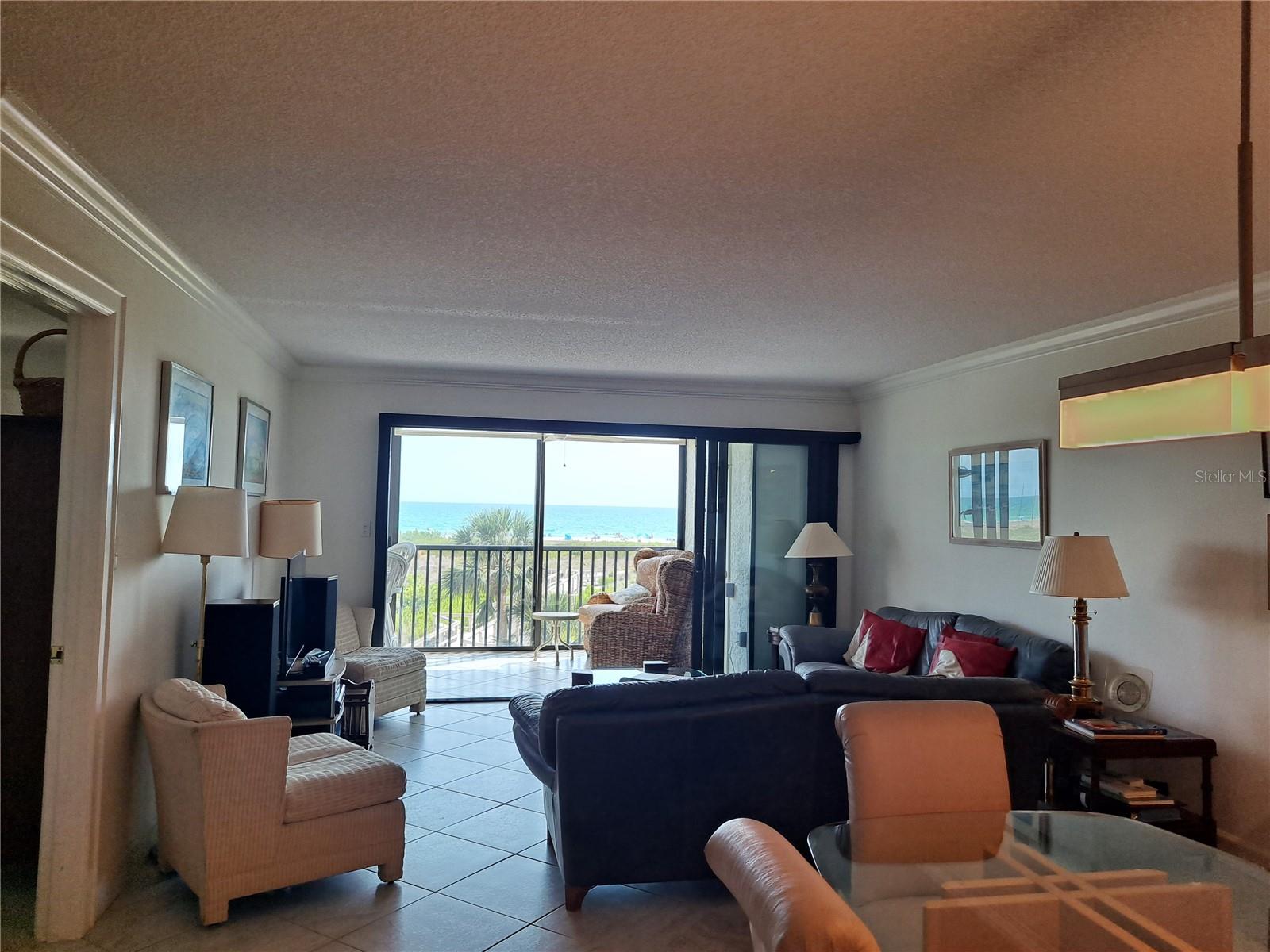 420 BEACH RD #305