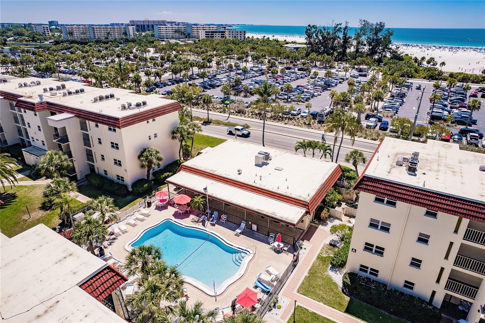 915 BEACH RD #114