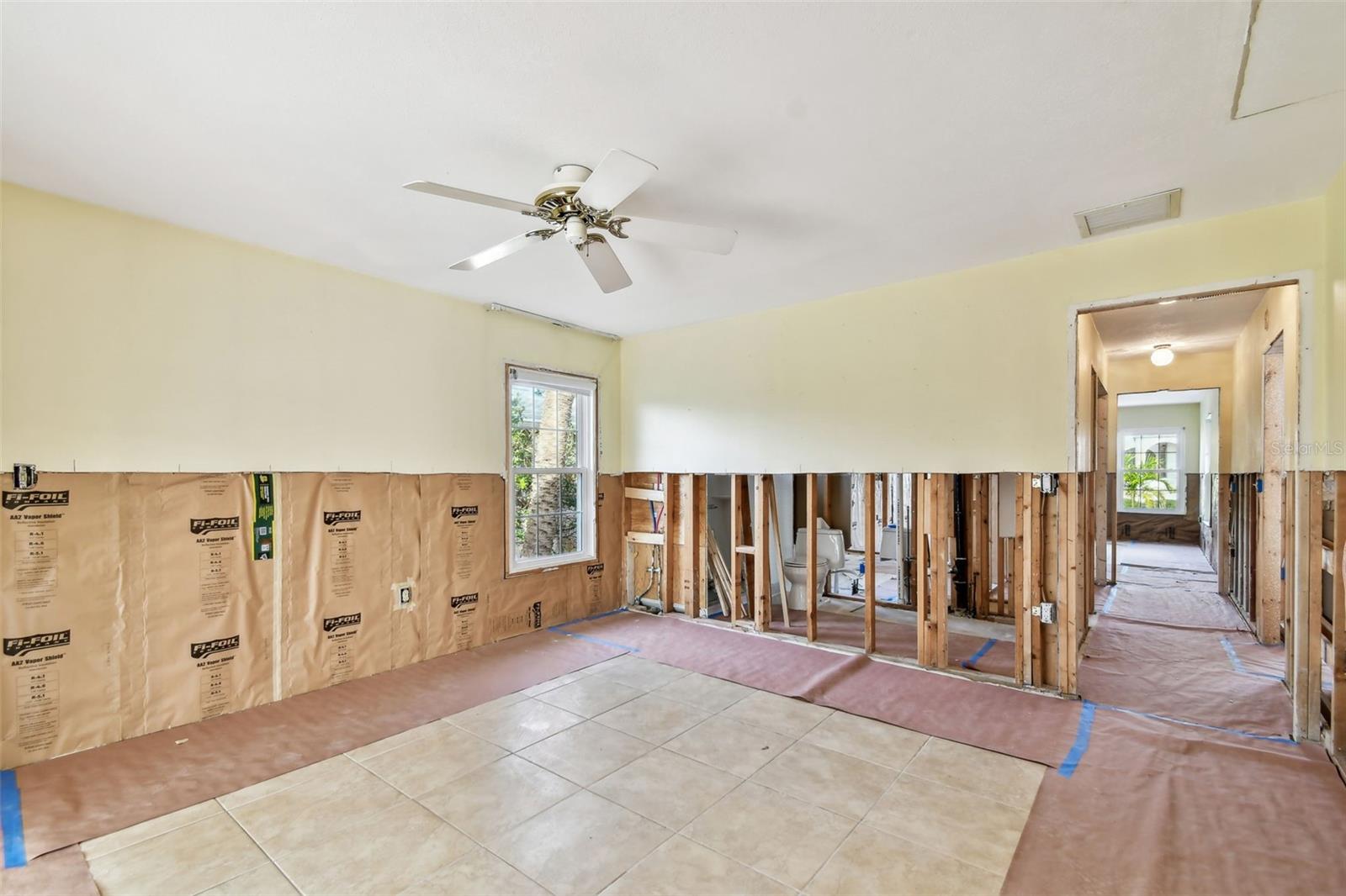 322 AVENIDA DE PARADISIO