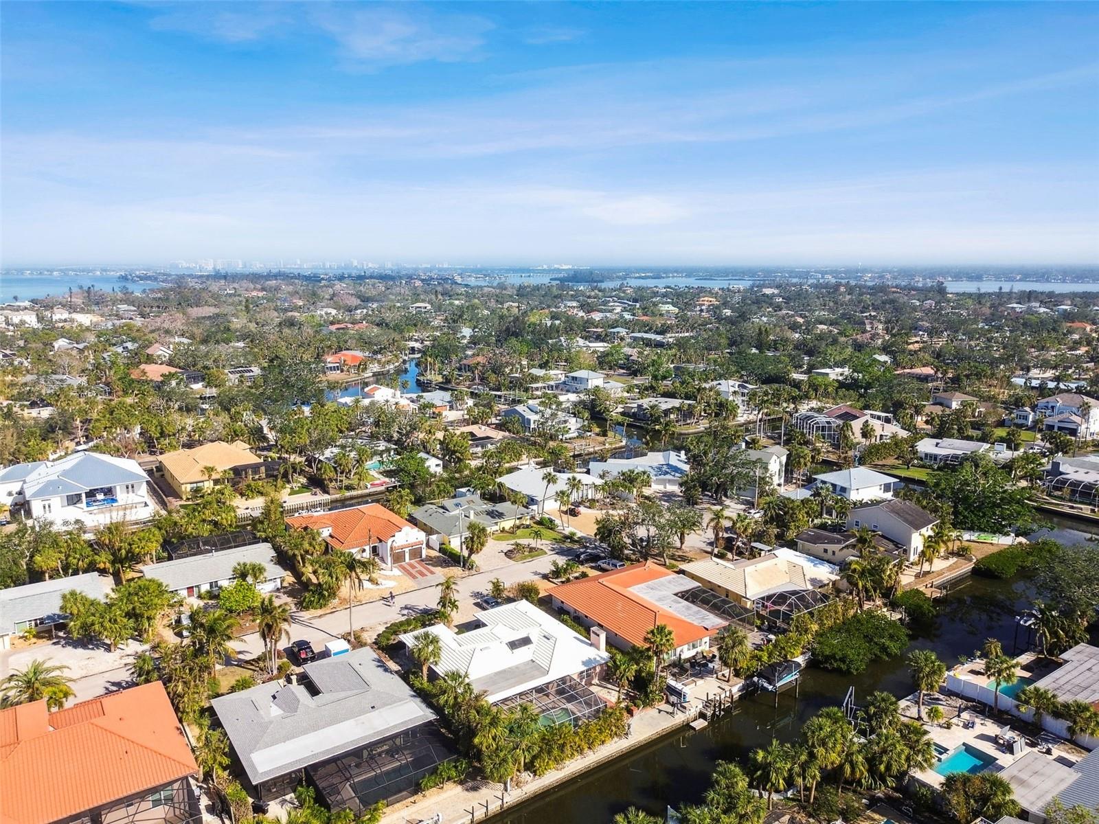 322 AVENIDA DE PARADISIO