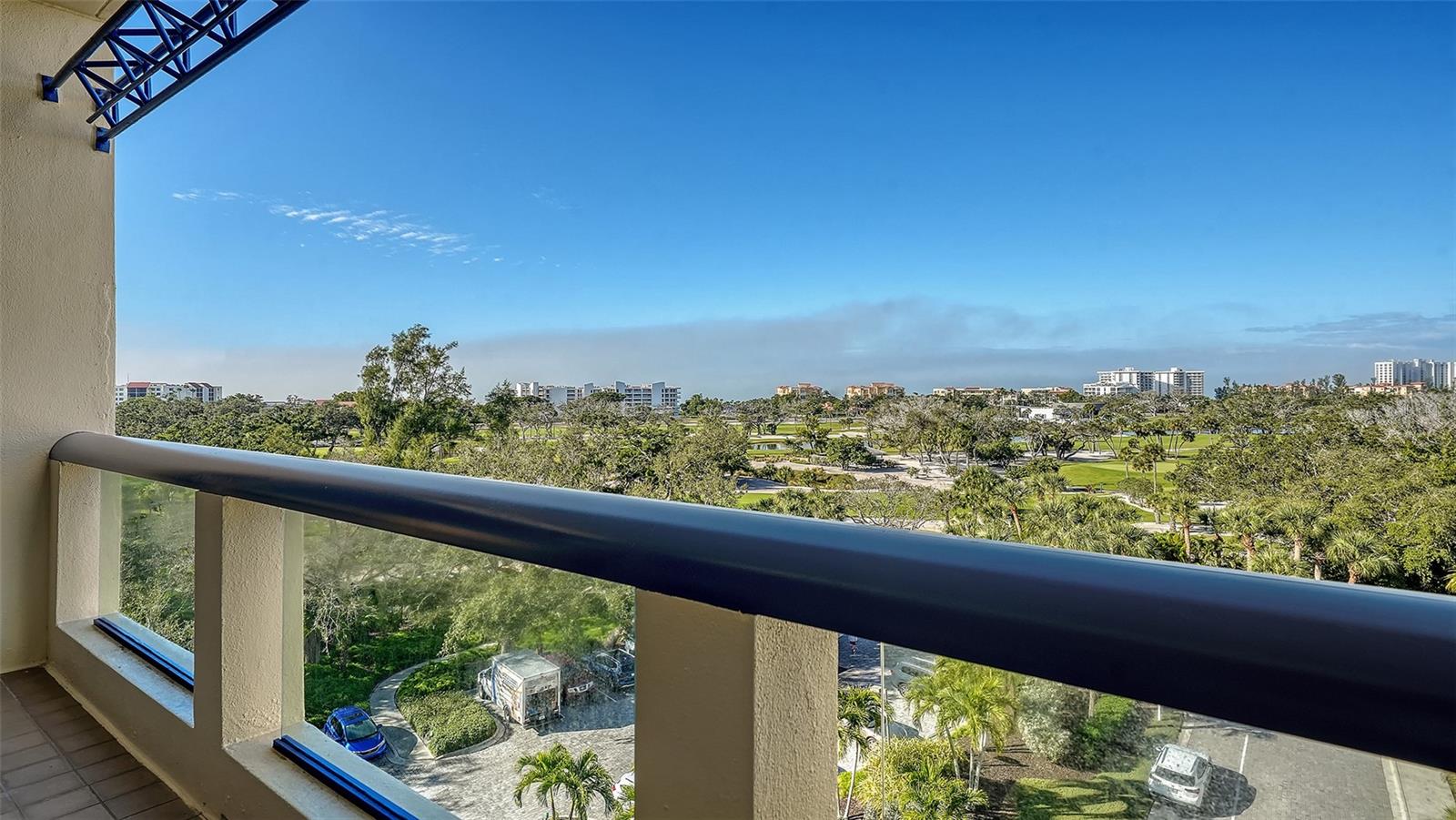 2110 HARBOURSIDE DR #558