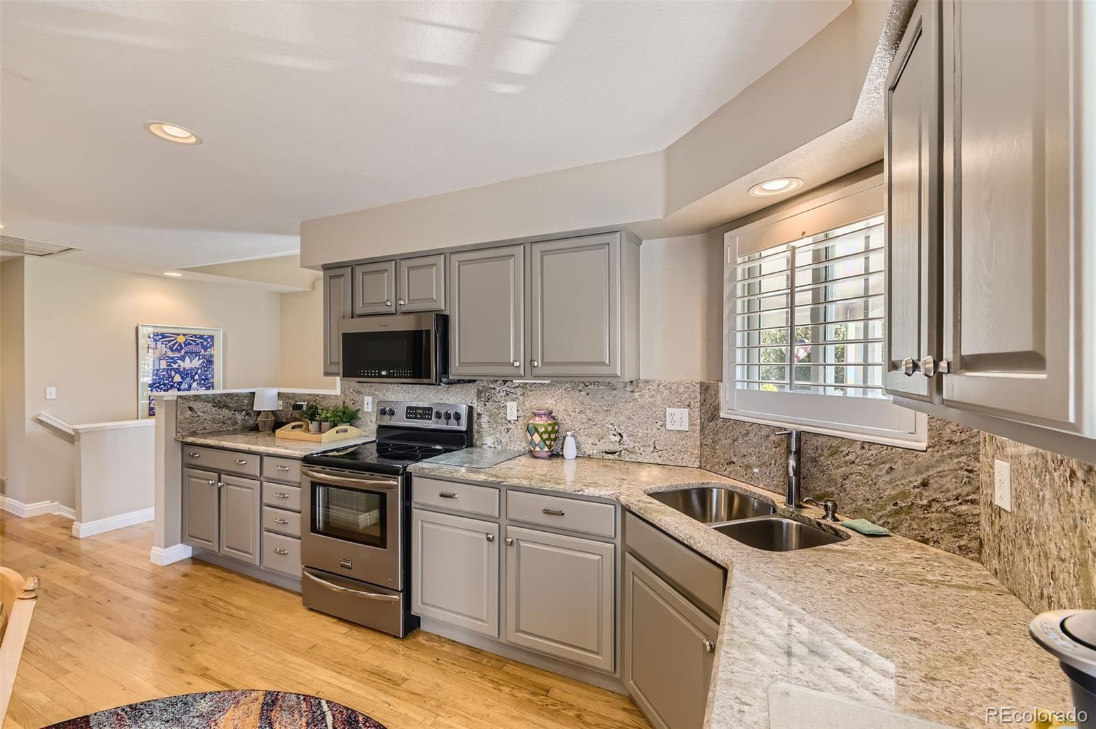 4051 E Geddes Circle