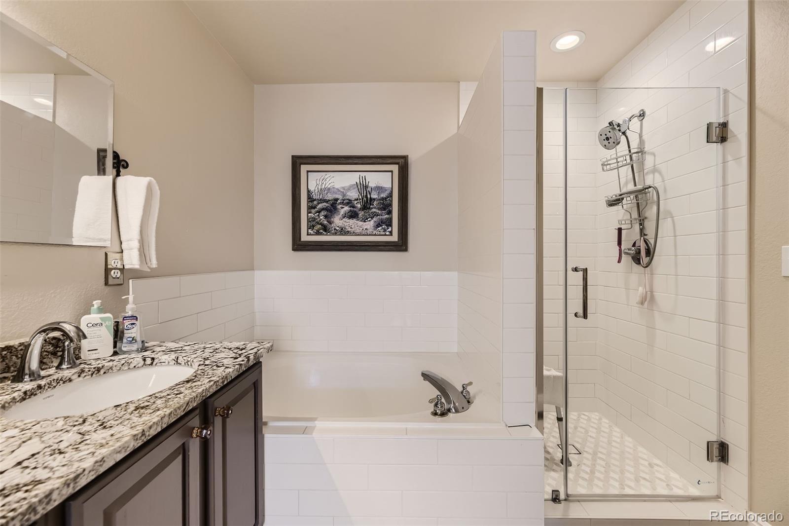 4051 E Geddes Circle