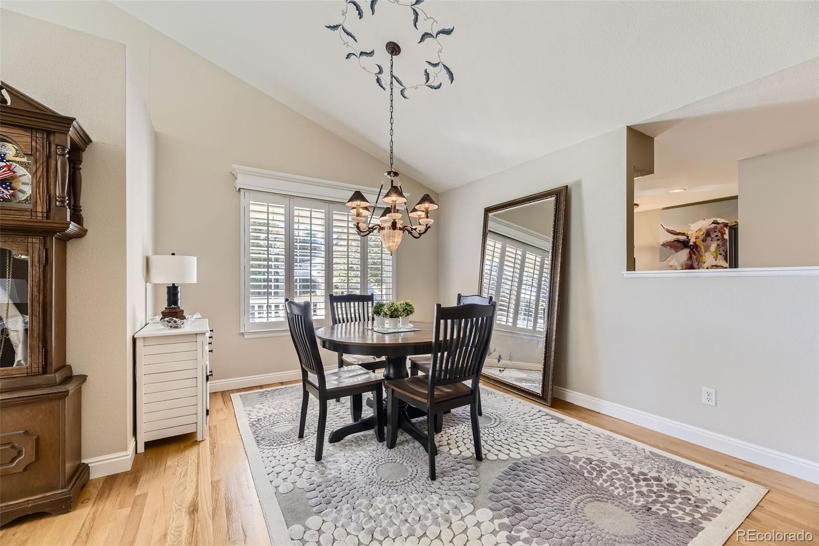 4051 E Geddes Circle