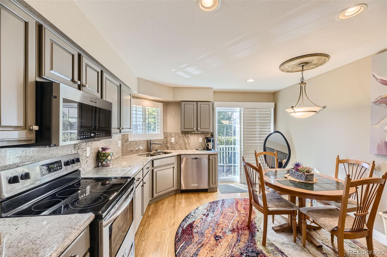 4051 E Geddes Circle