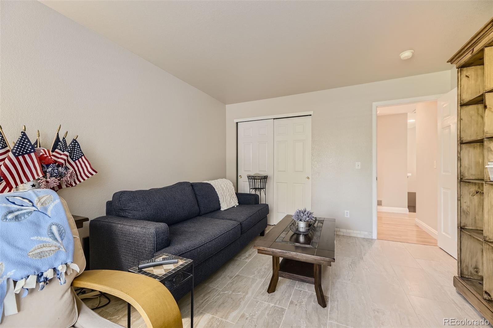 4051 E Geddes Circle