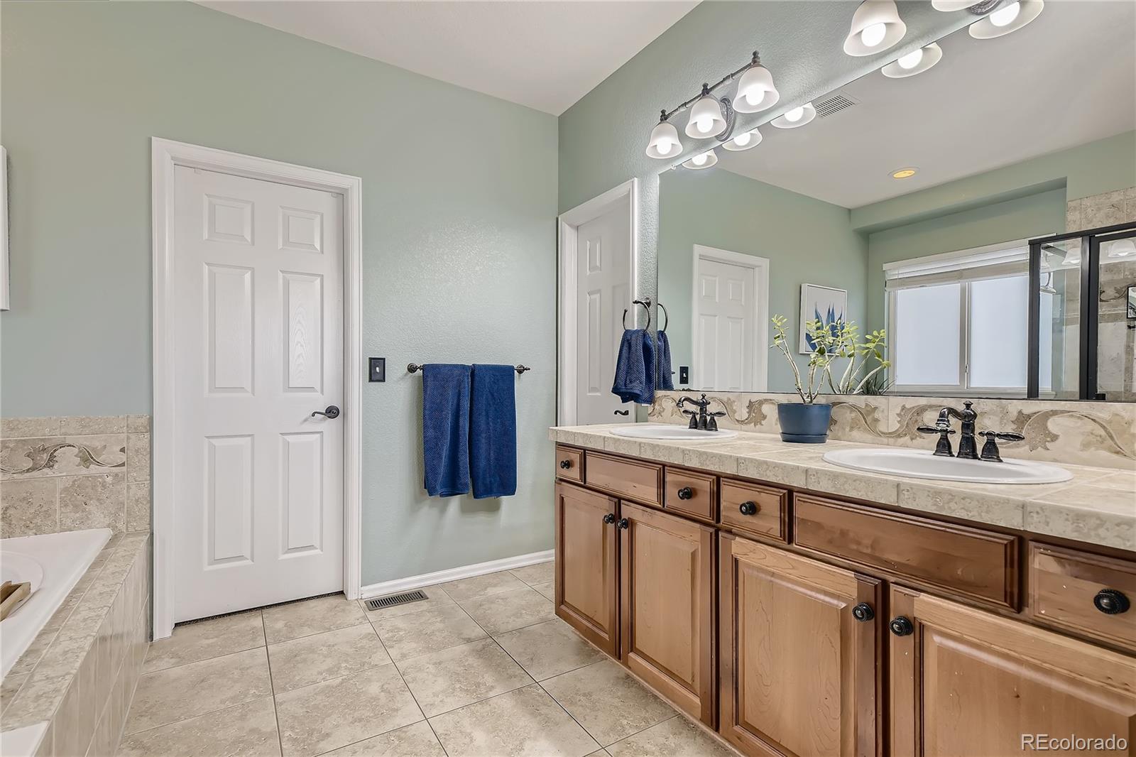 13781 Columbine Street