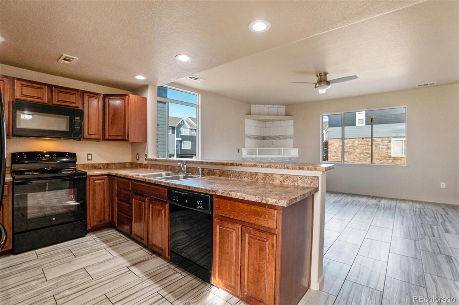 8751 Pearl Street Unit: S3