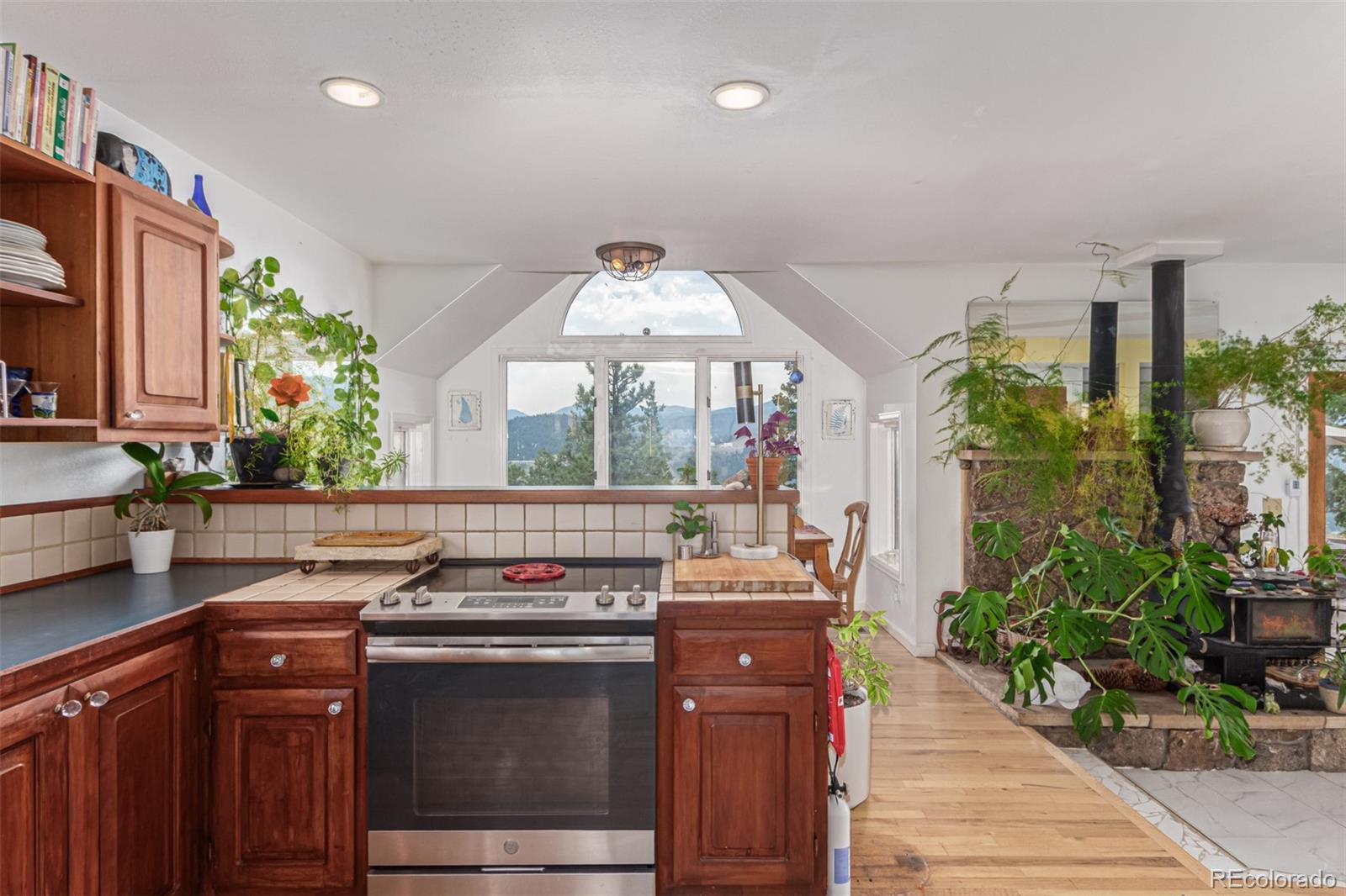 215 Lakeshore Park Road