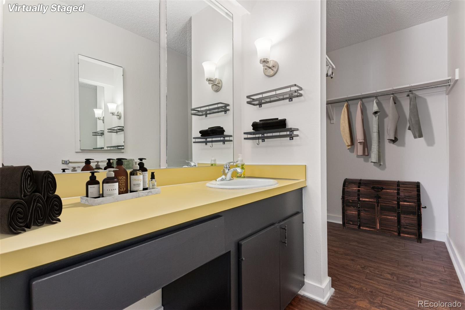 6455 E Bates Avenue Unit: 4-105