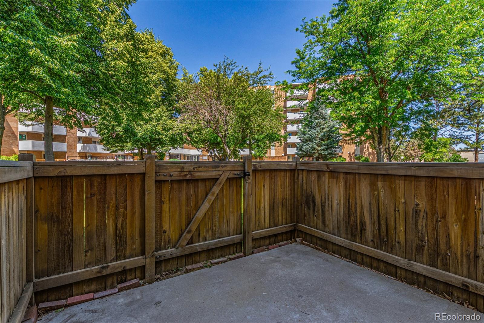 6455 E Bates Avenue Unit: 4-105