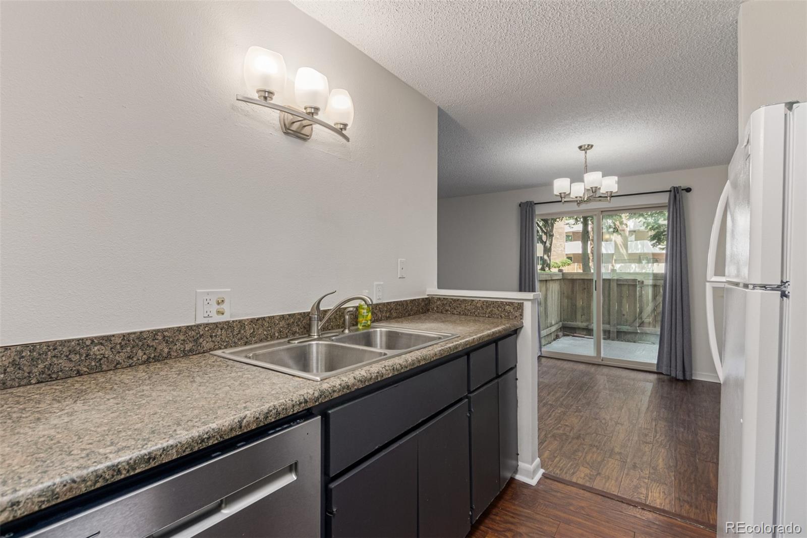 6455 E Bates Avenue Unit: 4-105