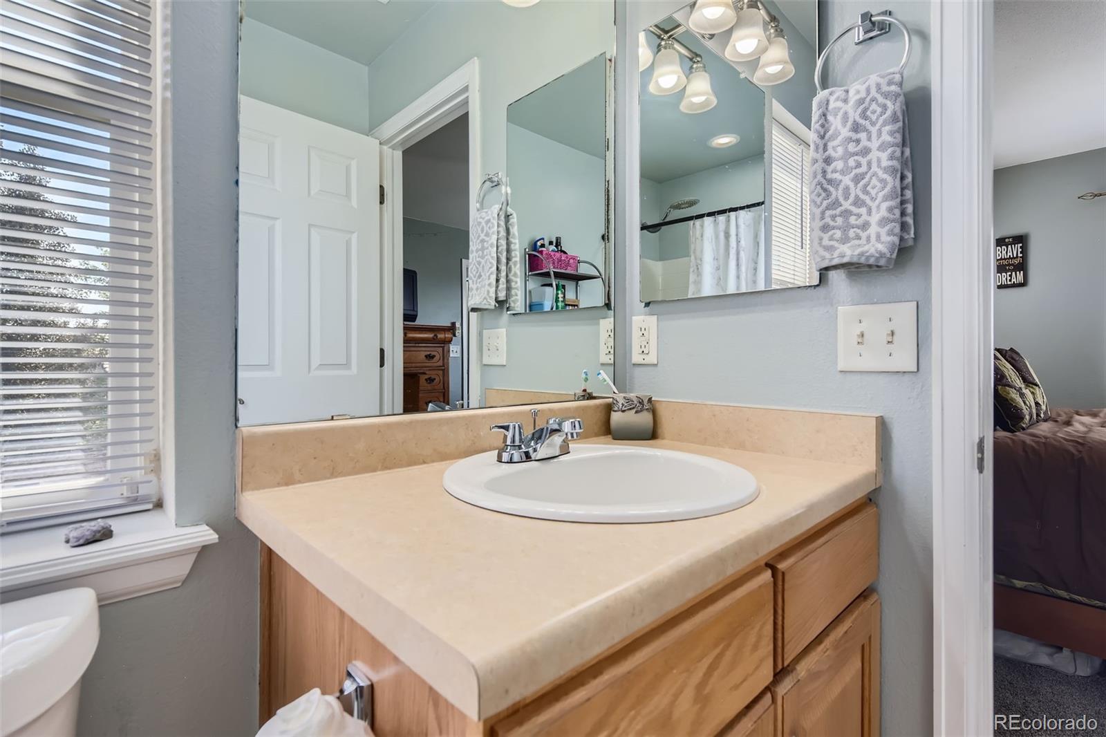 10090 Crystal Circle