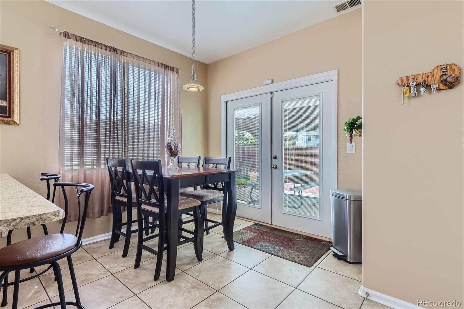 10090 Crystal Circle