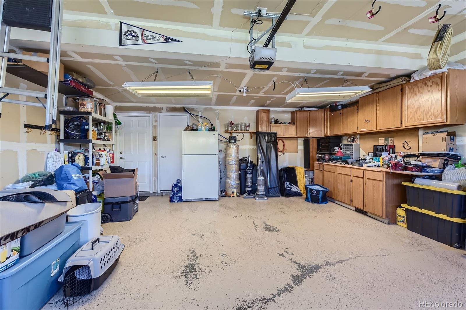 10090 Crystal Circle