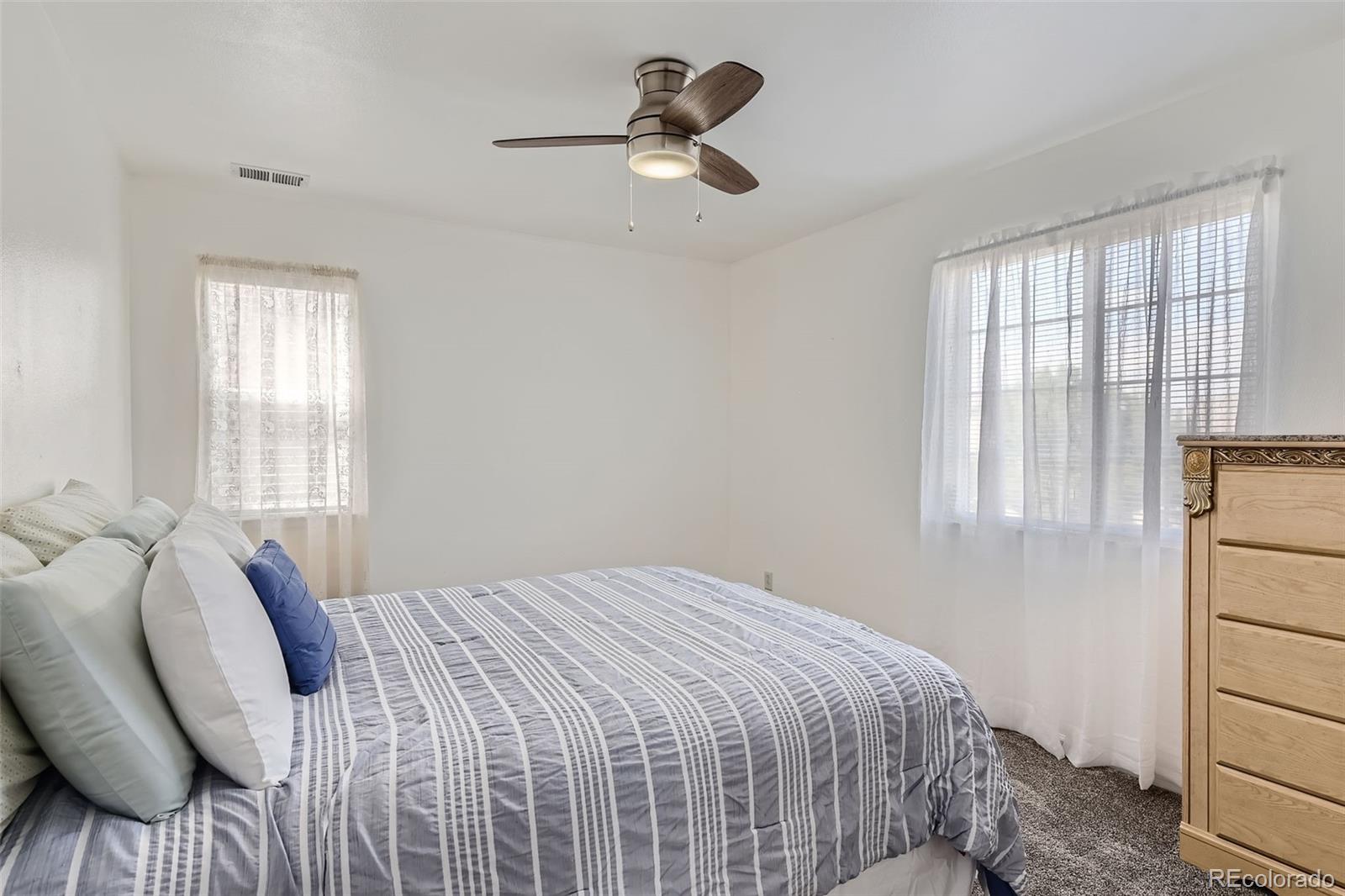 10090 Crystal Circle