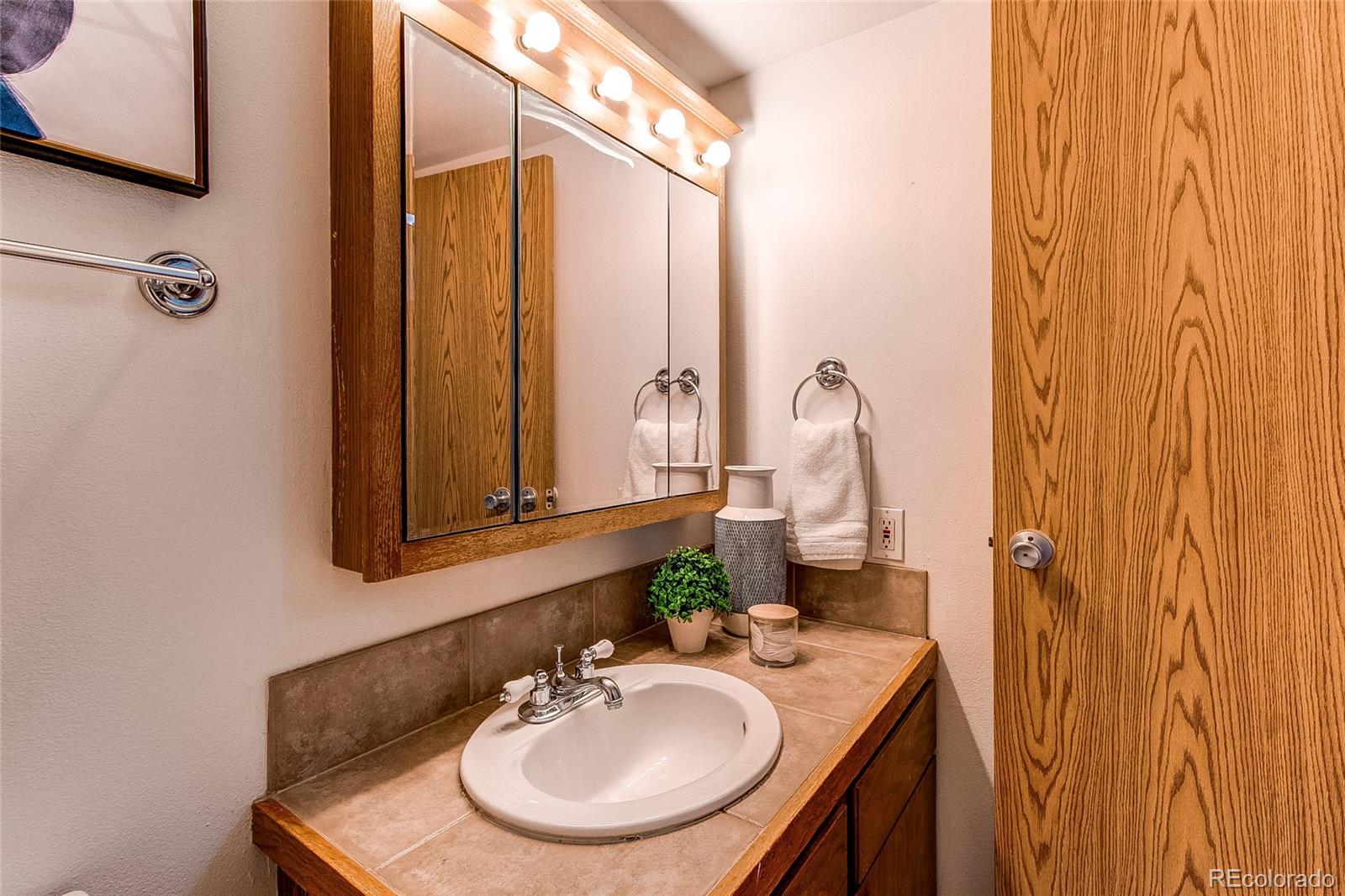 1301 Speer Boulevard Unit: 708