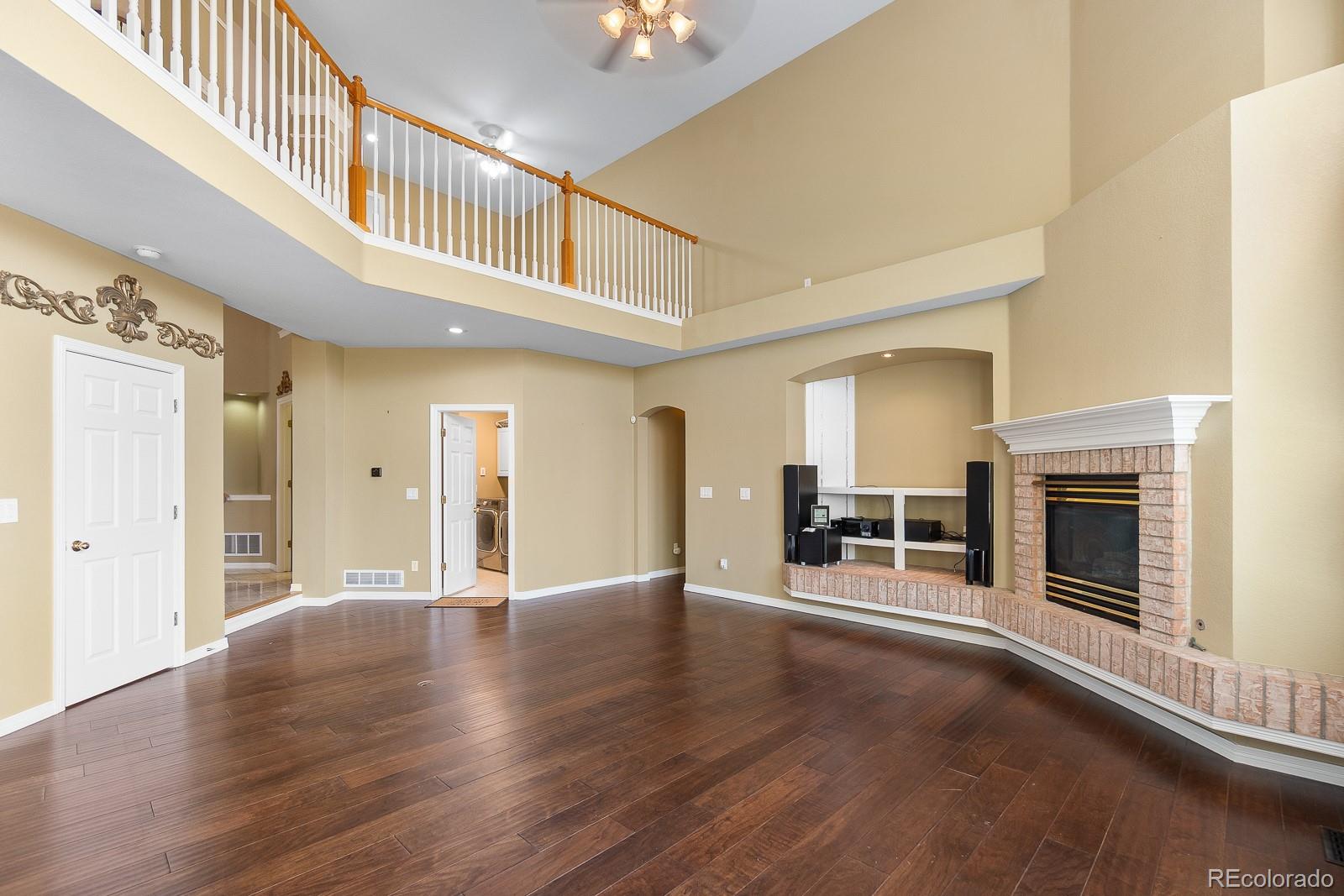 10487 Stonewillow Drive