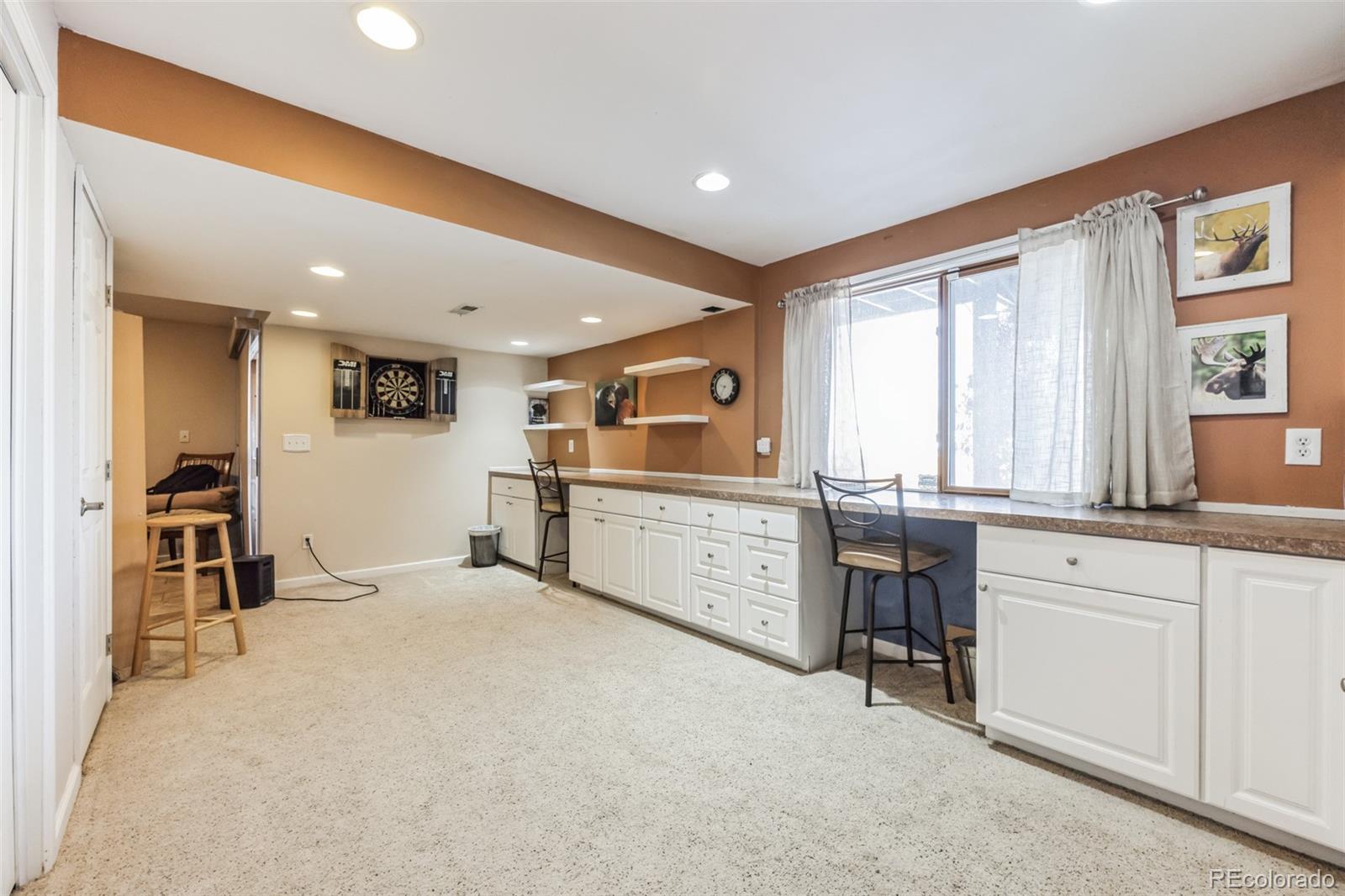 18816 E Saratoga Circle