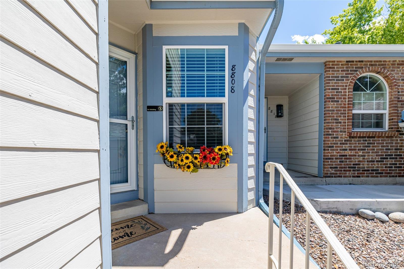 8808 W Plymouth Avenue