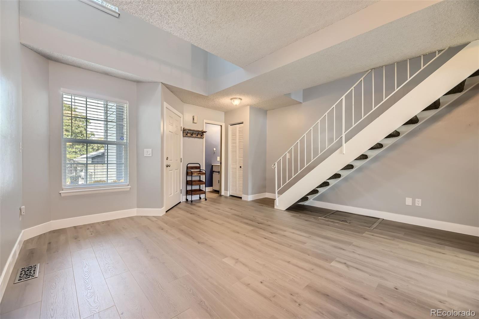 8808 W Plymouth Avenue