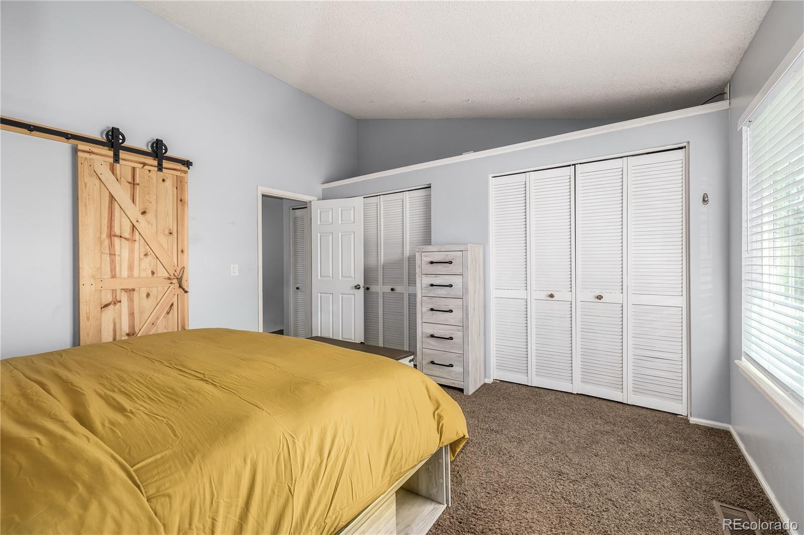 8808 W Plymouth Avenue