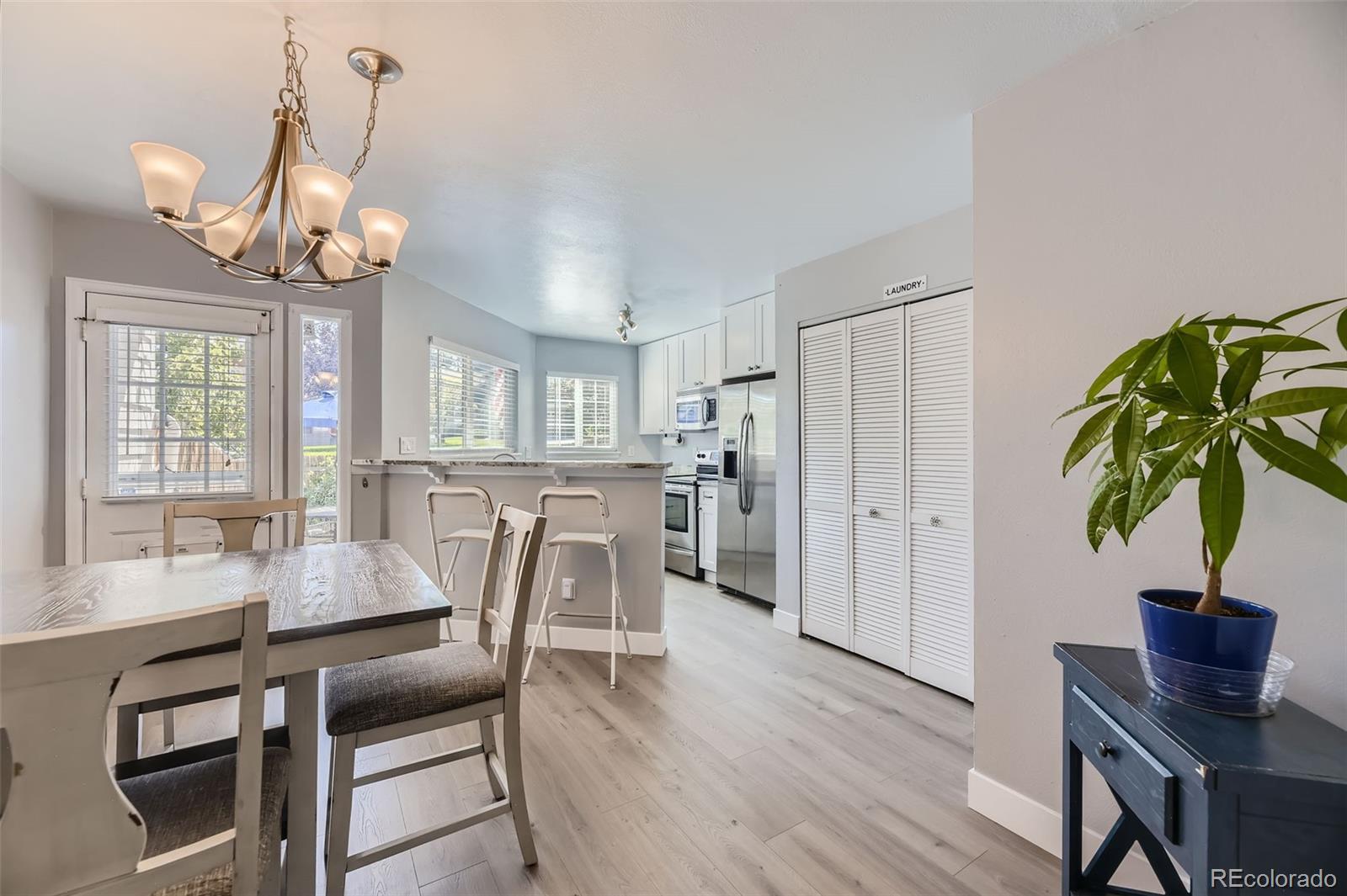 8808 W Plymouth Avenue