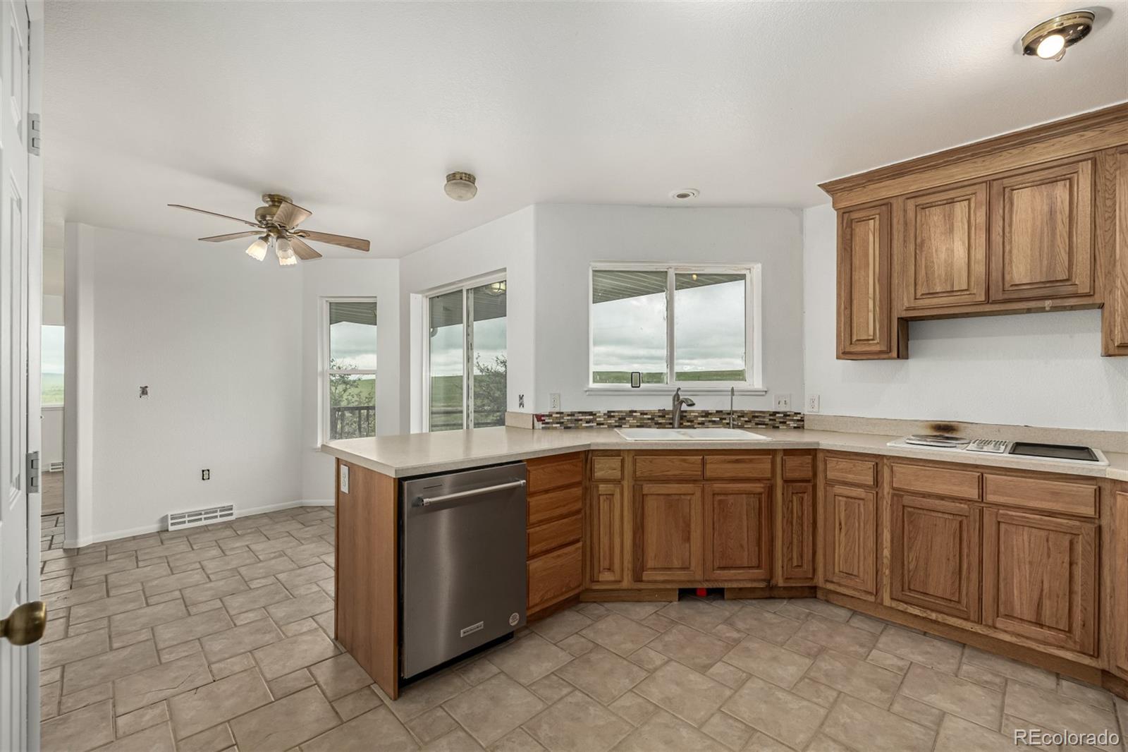 27190 Private Road 139