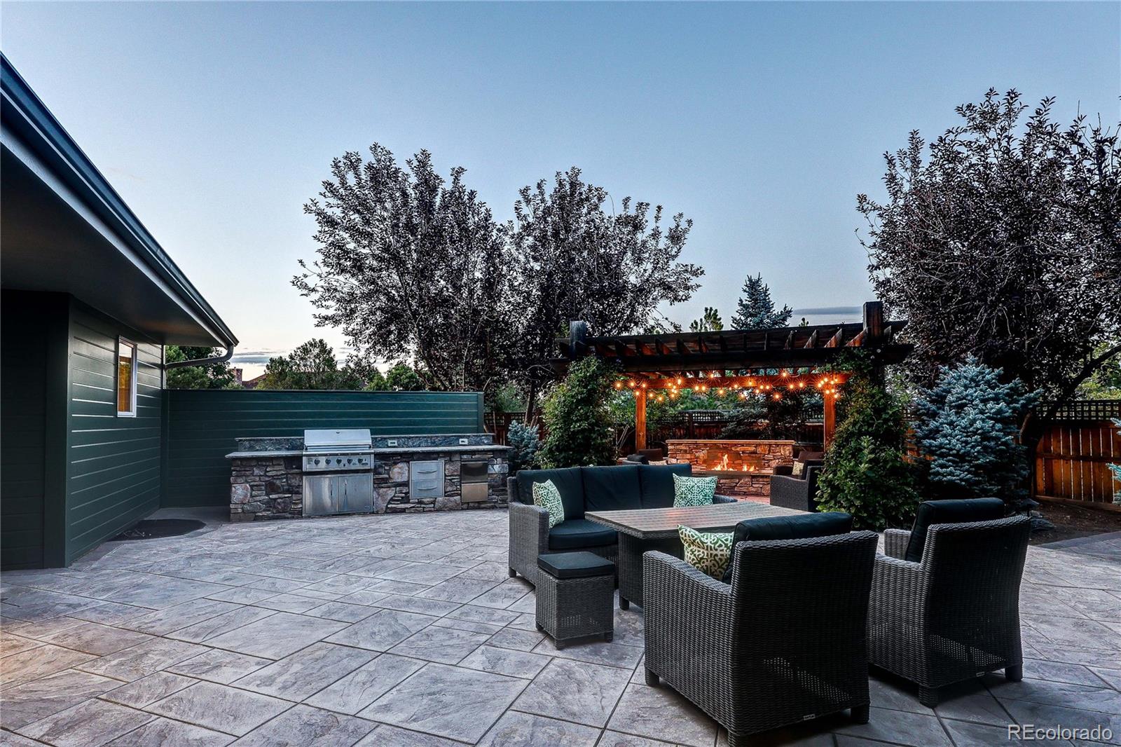 10936 N Chatfield Drive