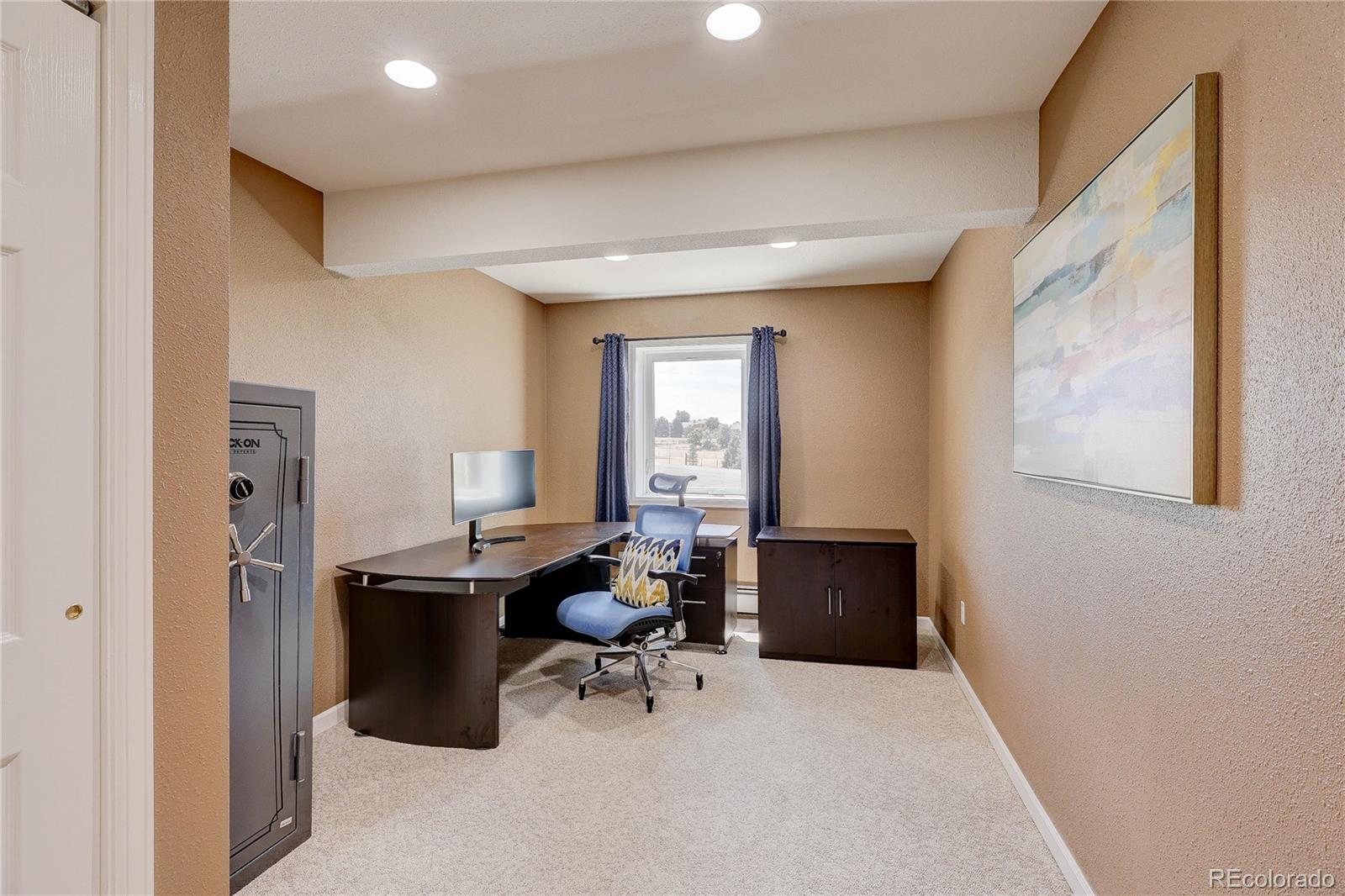 10936 N Chatfield Drive