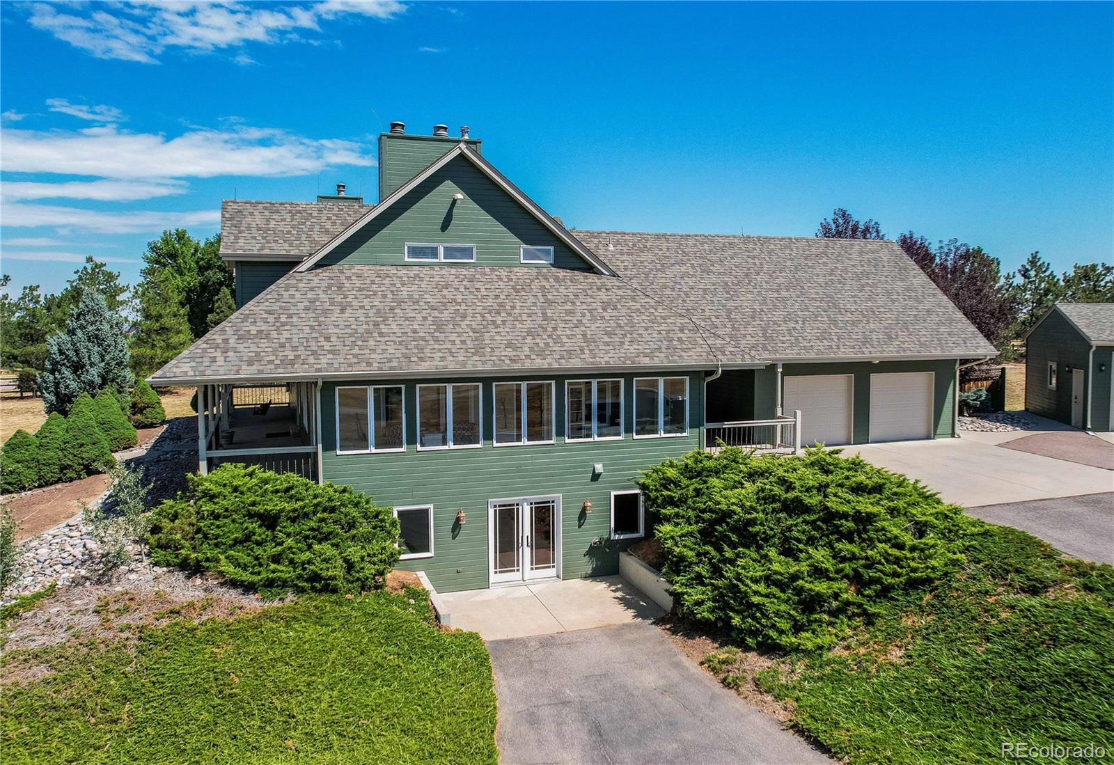 10936 N Chatfield Drive