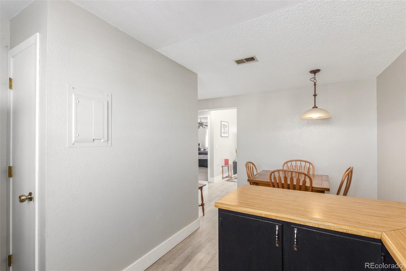 8657 Clay Street Unit: 382