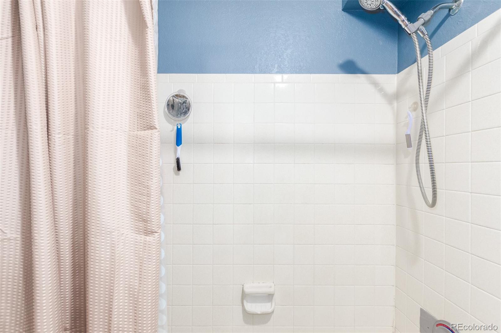 8657 Clay Street Unit: 382