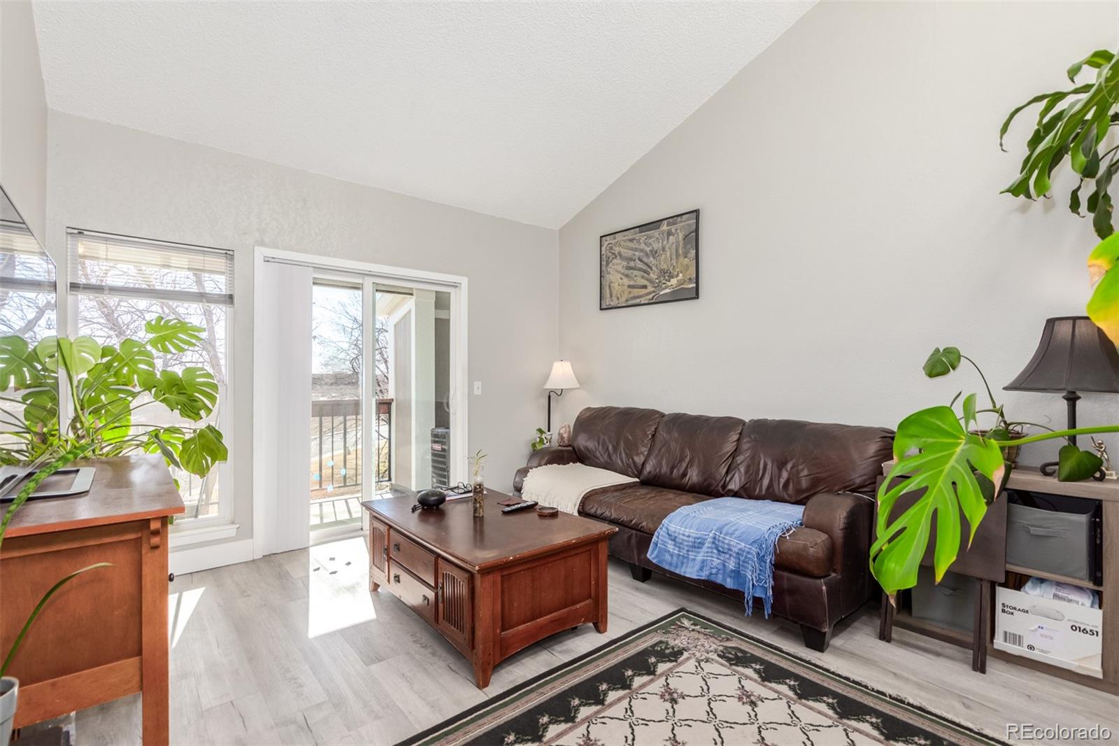 8657 Clay Street Unit: 382