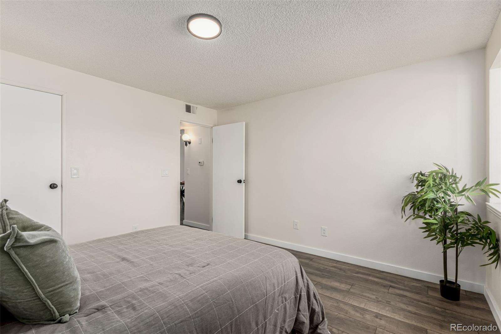 1830 S Pitkin Circle Unit: B