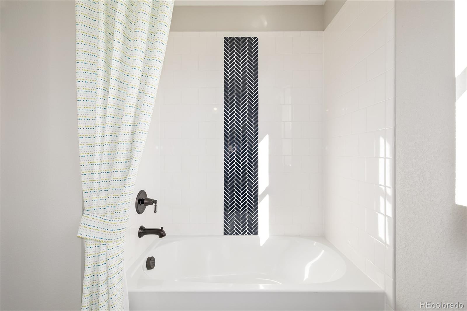 17193 Birds Foot Trail