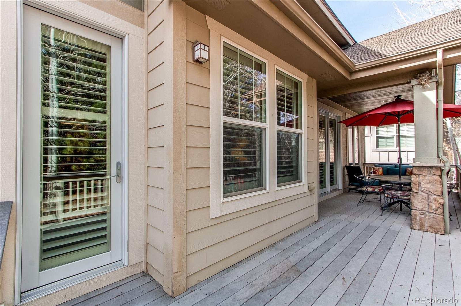 7132 S Irvington Court