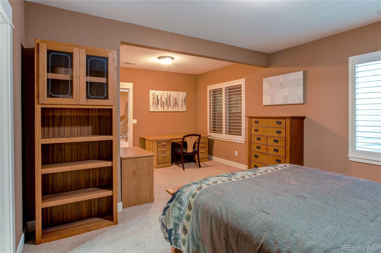 7132 S Irvington Court