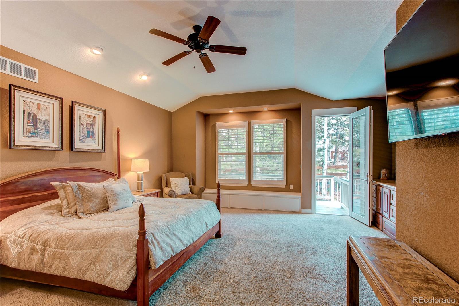 7132 S Irvington Court