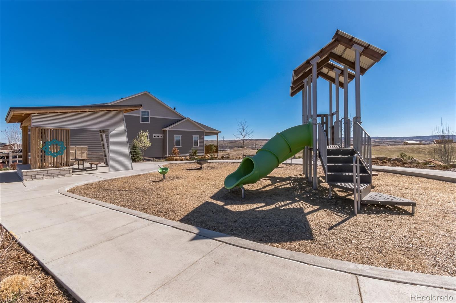 9175 Fraser River Street