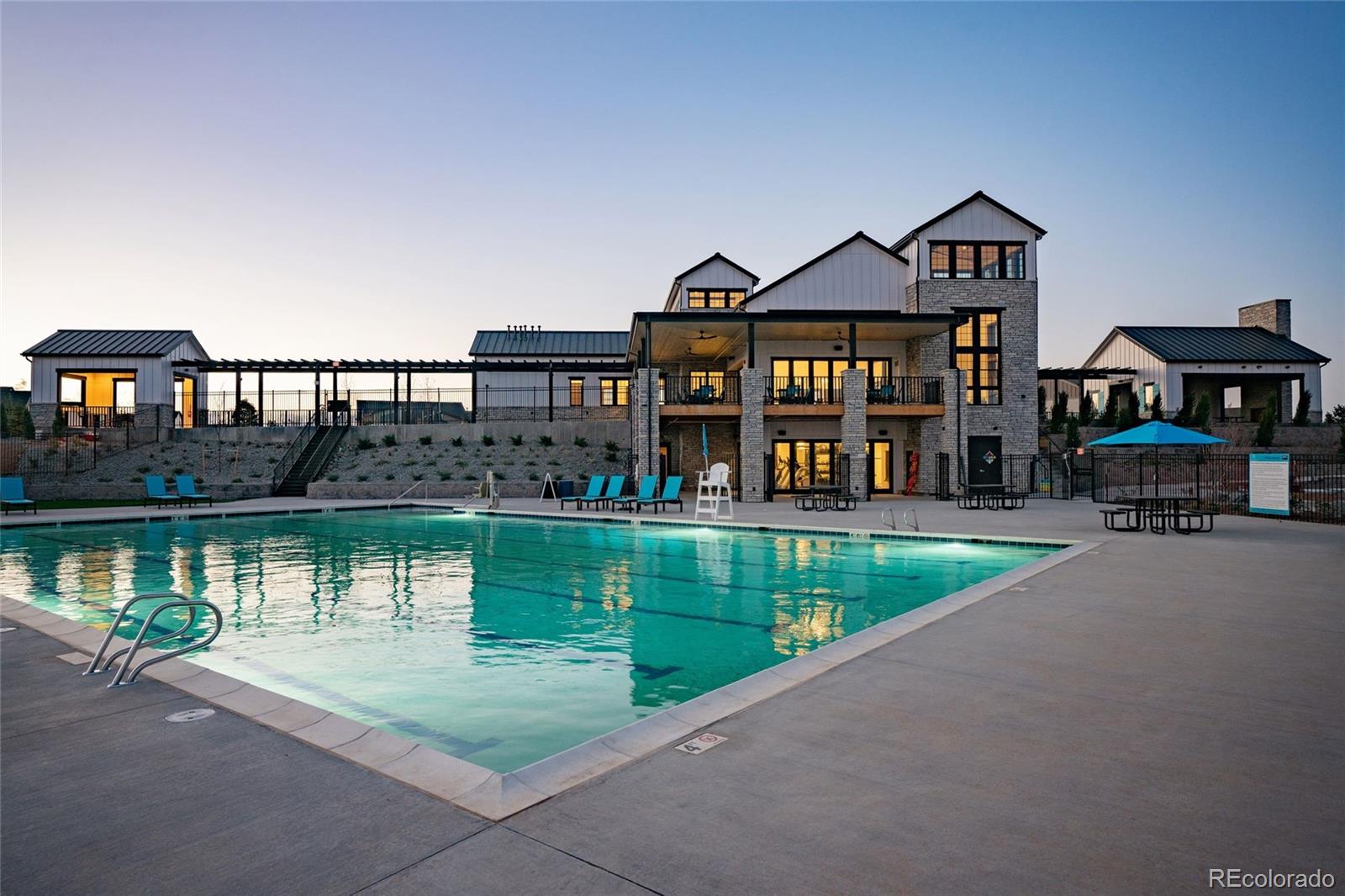 9175 Fraser River Street