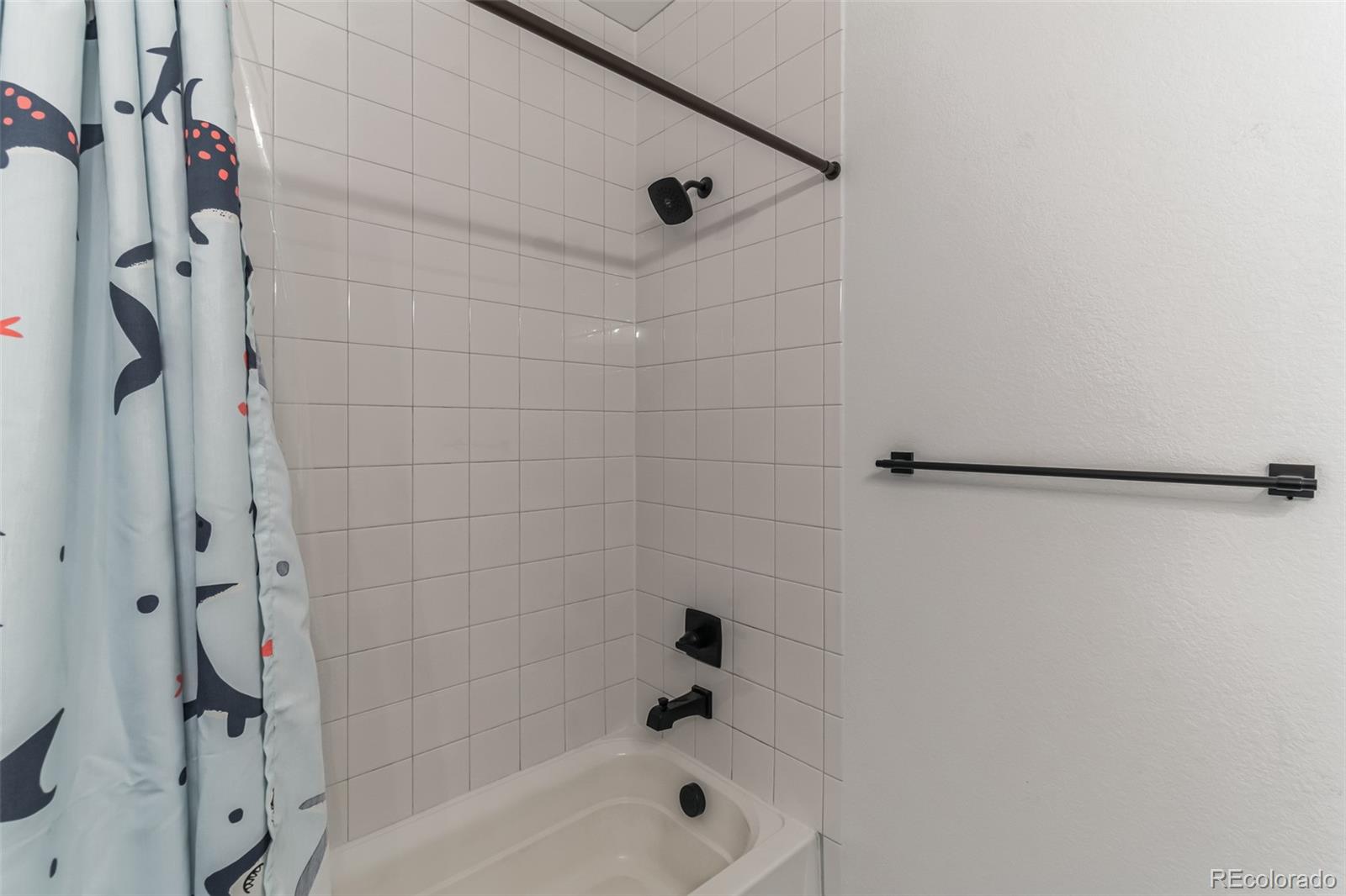 9175 Fraser River Street