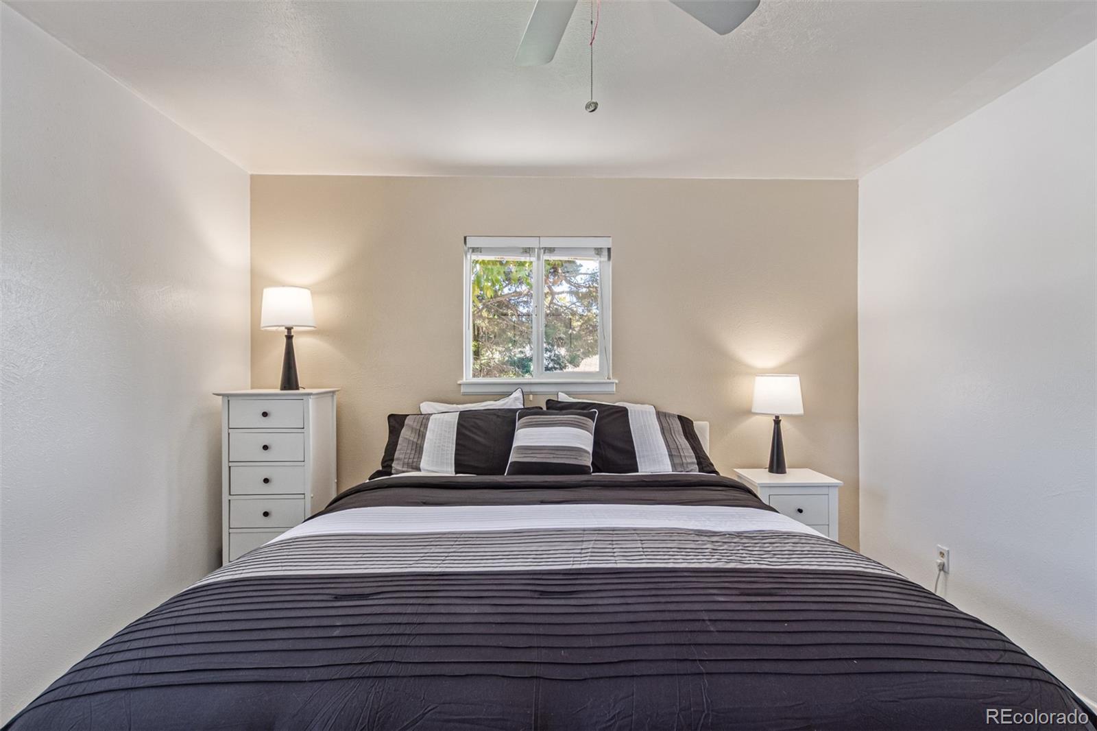 11112 W Exposition Drive